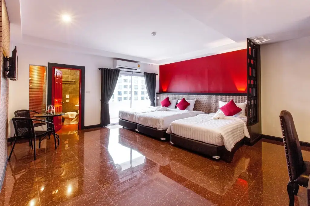 Кхонкэн: Gallery Lake View Hotel