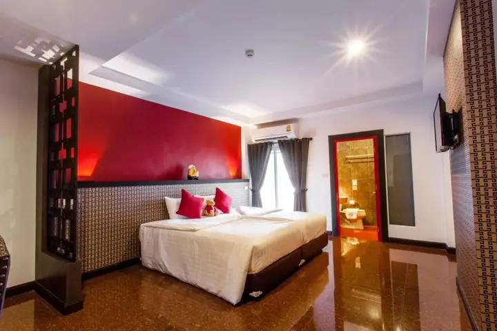 Кхонкэн: Gallery Lake View Hotel