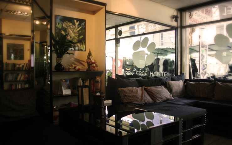 Бангкок: Born Free Hostel - Vista