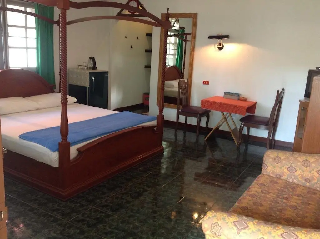 Тхаланг: Wimaanburi Resort