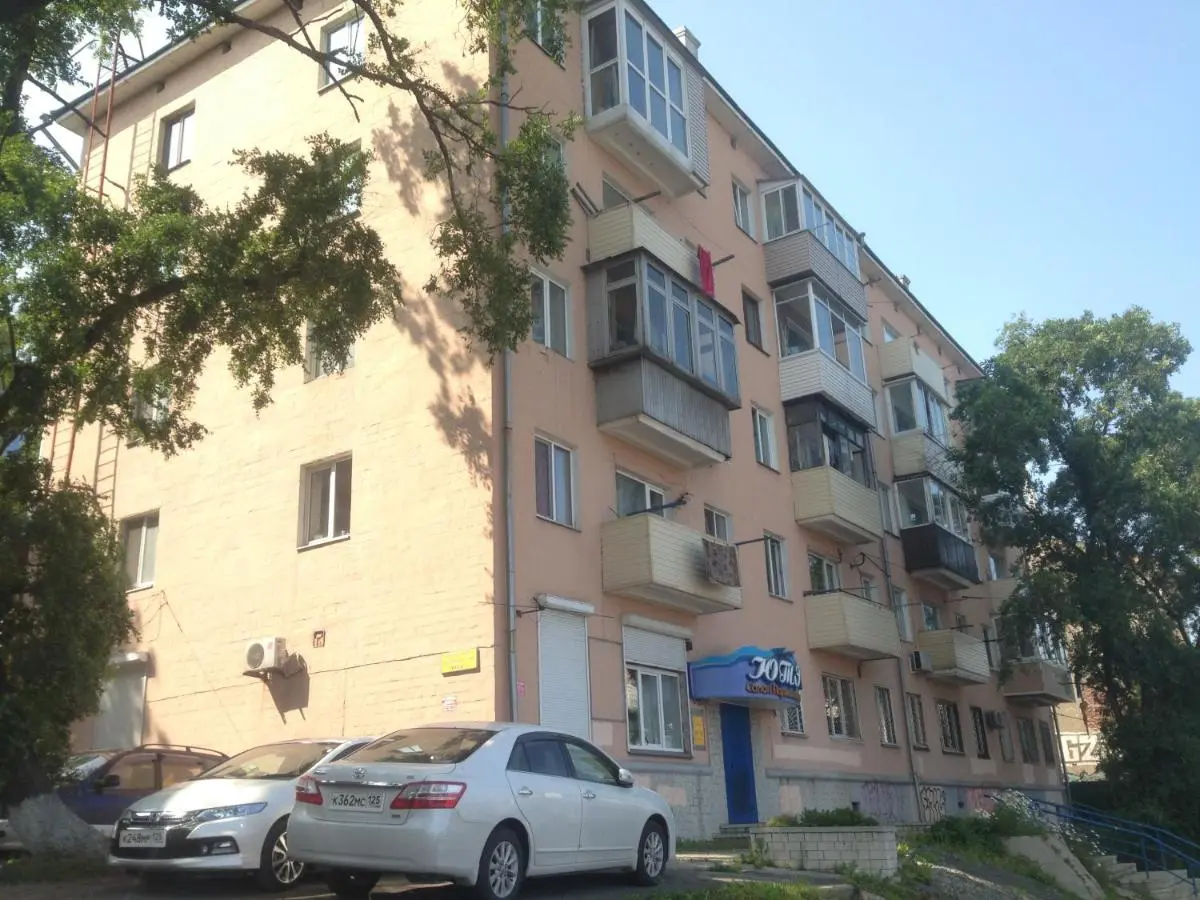Владивосток: Studio Abordage near the Station and Central Square