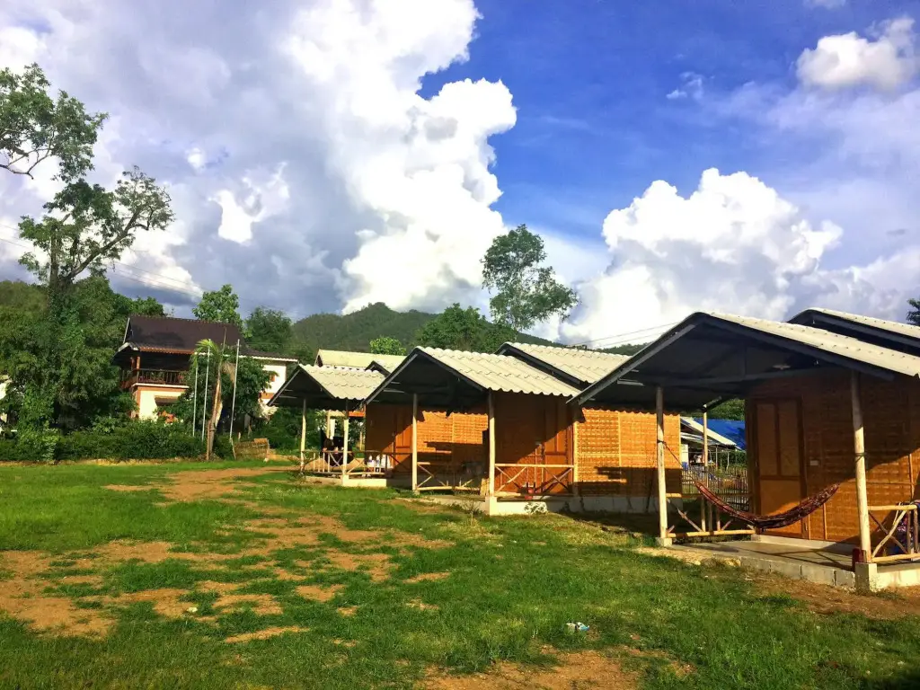 Паи: Sleepy Hut Pai