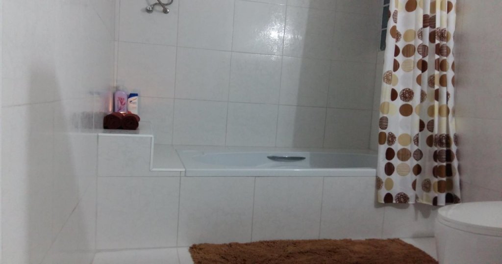 Аюттхая: Jutharat Home