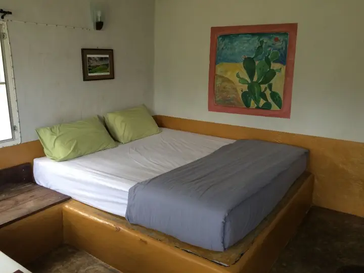 Паи: Canary Guesthouse
