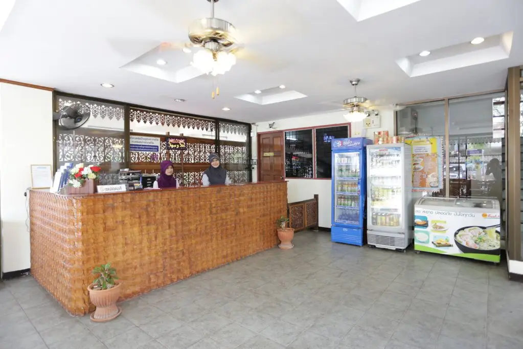 Бангкок: Beerapan Hotel