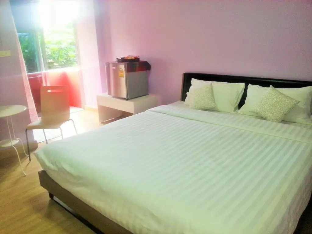 Бангкок: ZEN Rooms Ricco Suvarnabhumi
