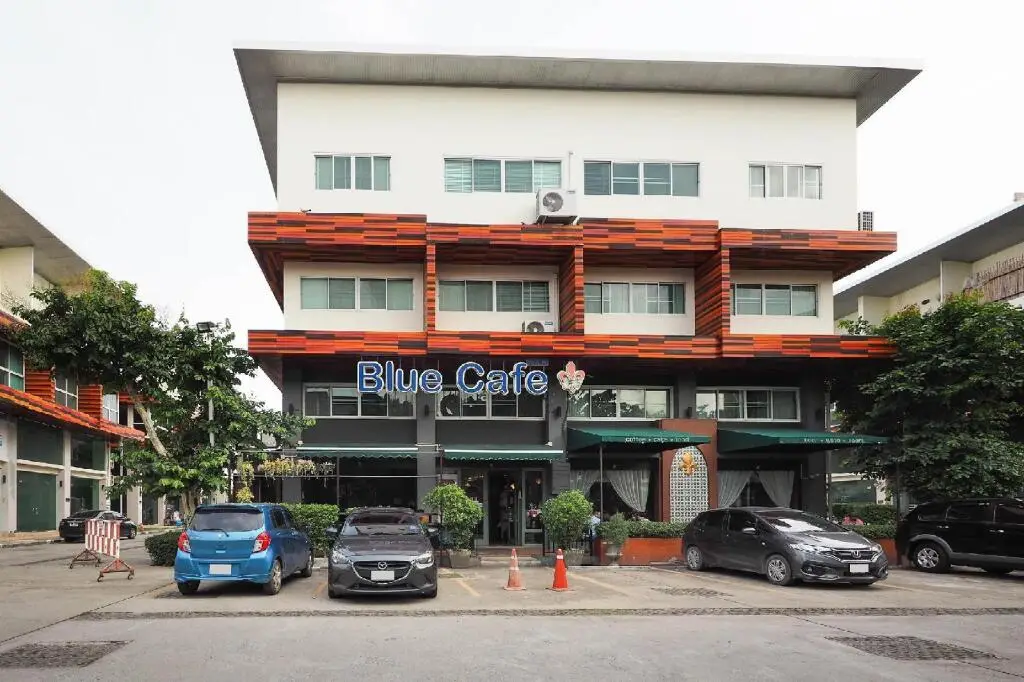 OYO 995 Blue Cafe Apartment — фото 1