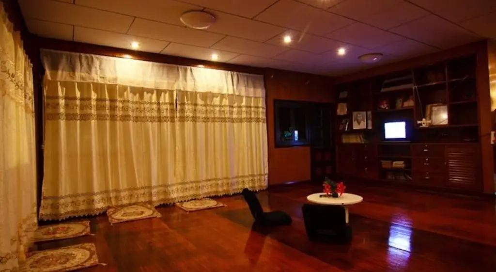 Чианграй: Chezmoi Handicraft & HomeStay