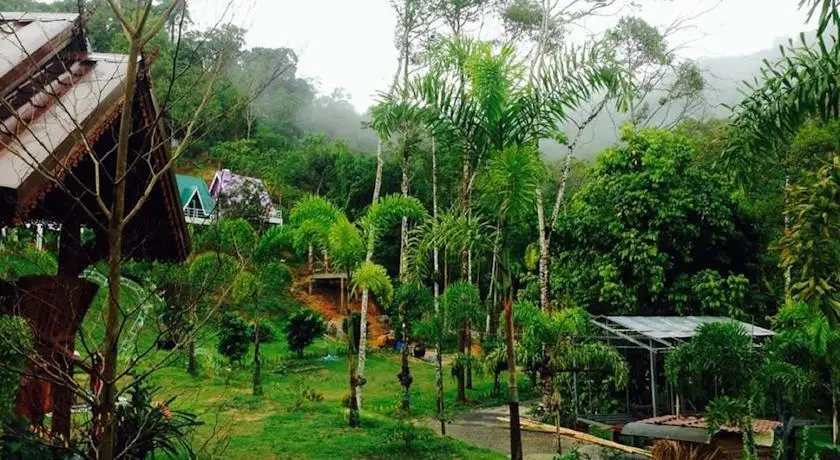 Тхаланг: Phuphasrirung Resort