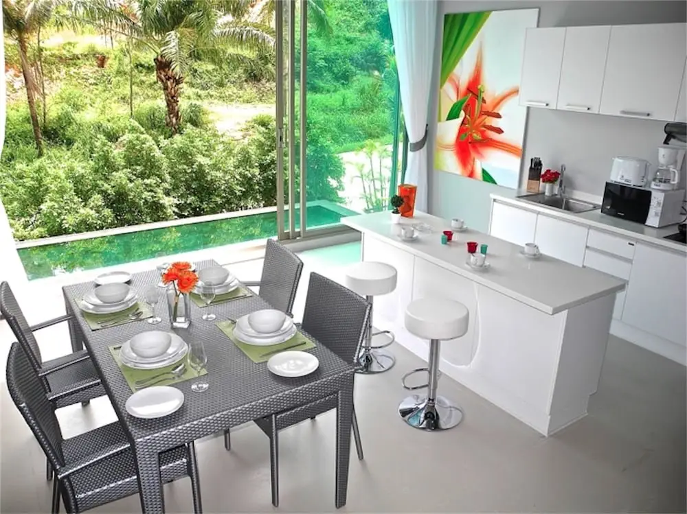 Муанг: The Ark Karon 1 bedroom Apartment Pool Access
