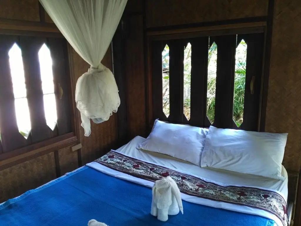 Паи: Baan Aomsin Resort