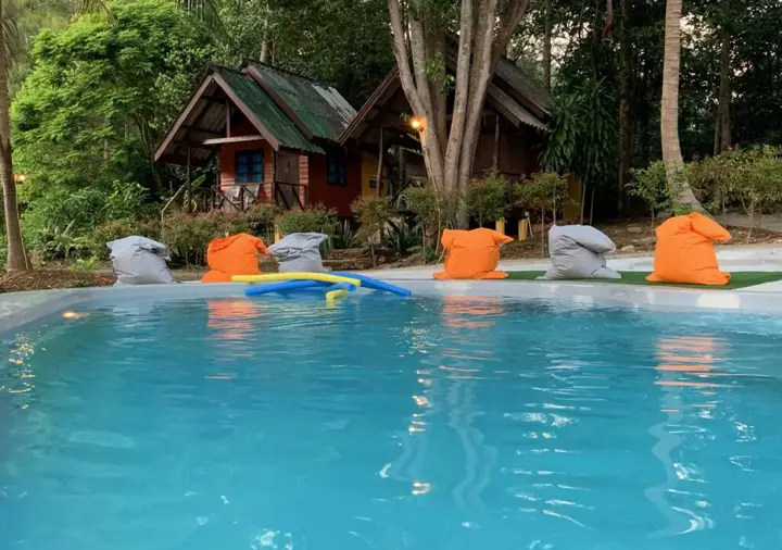 Ко Чанг: Asia BackPackers Koh Chang