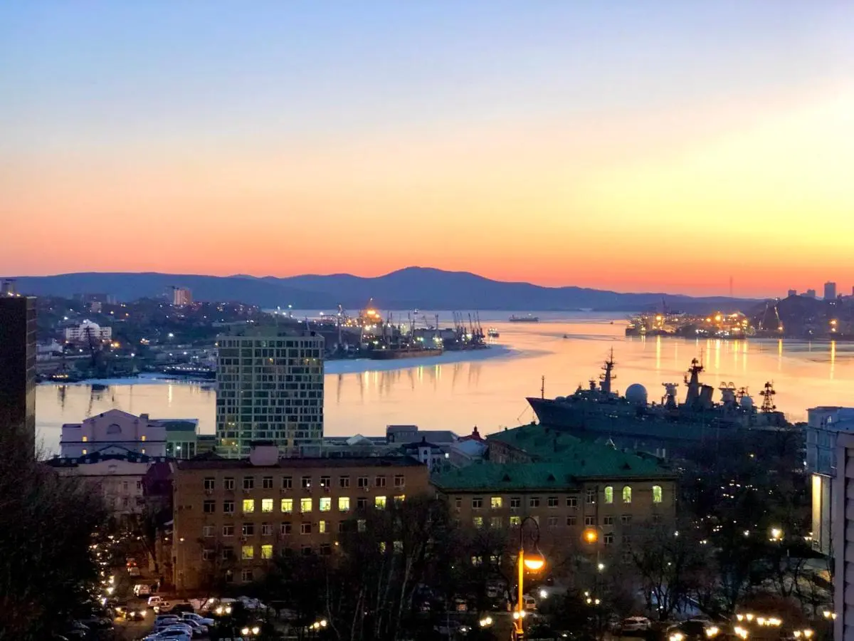 Владивосток: Golden Bridge View Apt