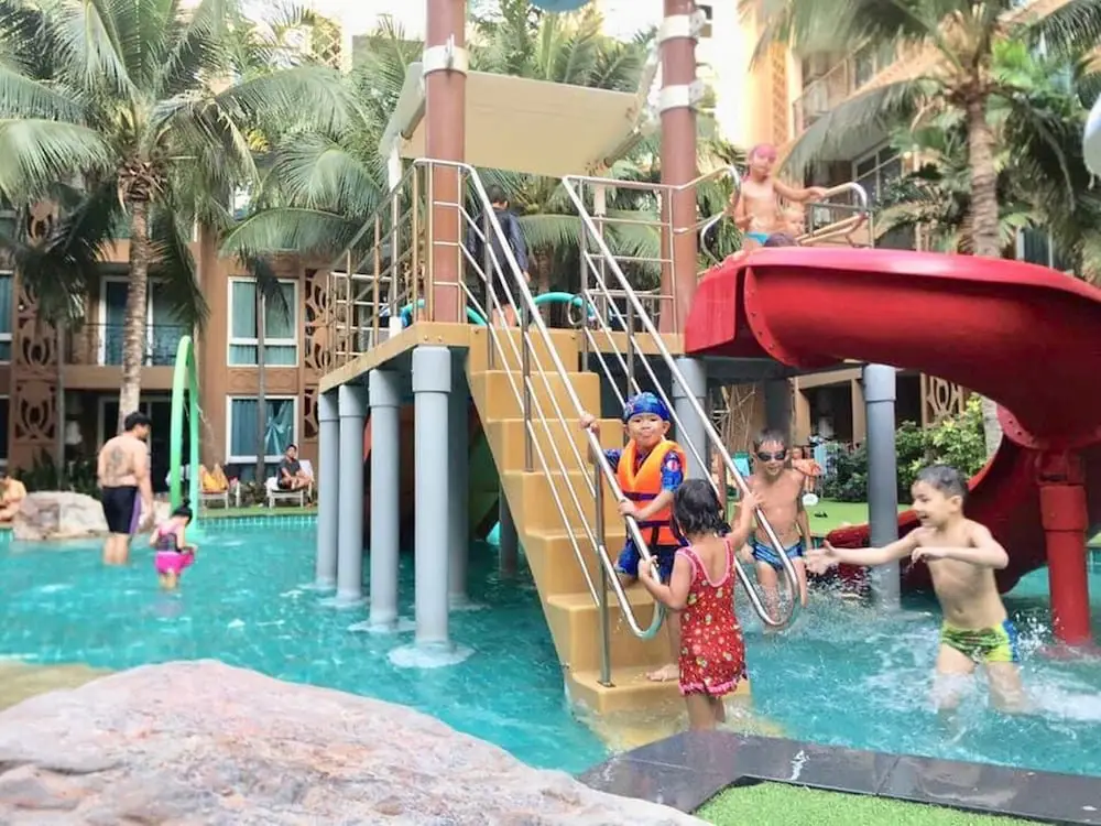 Паттайя: Atlantis Condo Resort Pattaya by Panissara