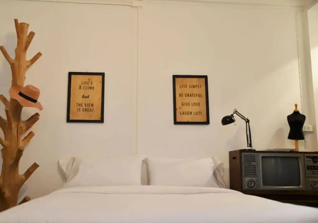 Муанг: Chicroom Phuket Town