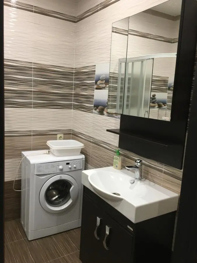 Владивосток: Studio-appartment in the historic center Vladivostok, Svetlanskaya, 37