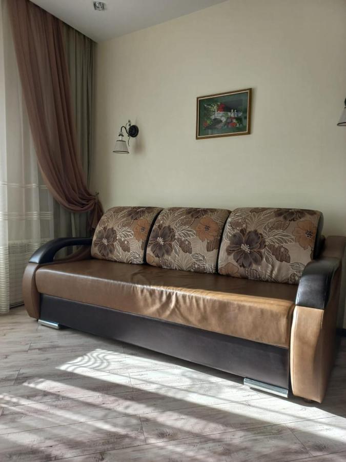 Владивосток: Studio-appartment in the historic center Vladivostok, Svetlanskaya, 37