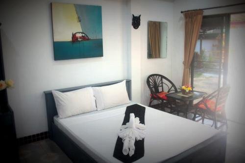 Кату: Villa Arunsi Patong