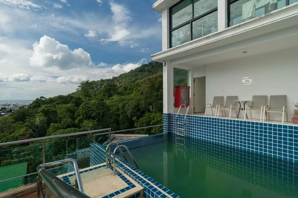 Кату: GoldStone Residency Patong , Phuket