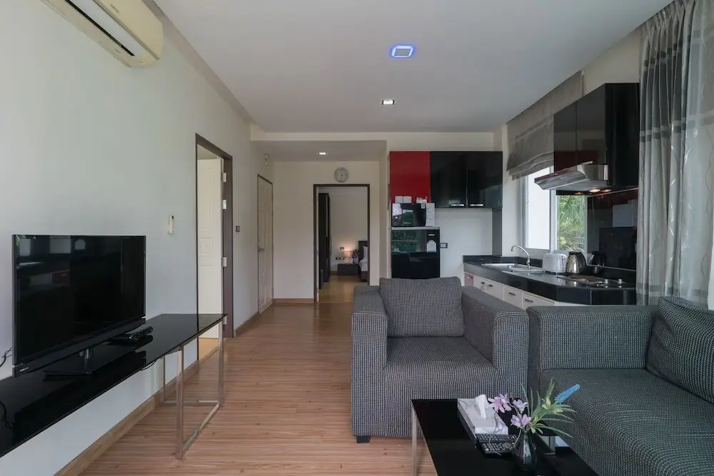Кату: GoldStone Residency Patong , Phuket