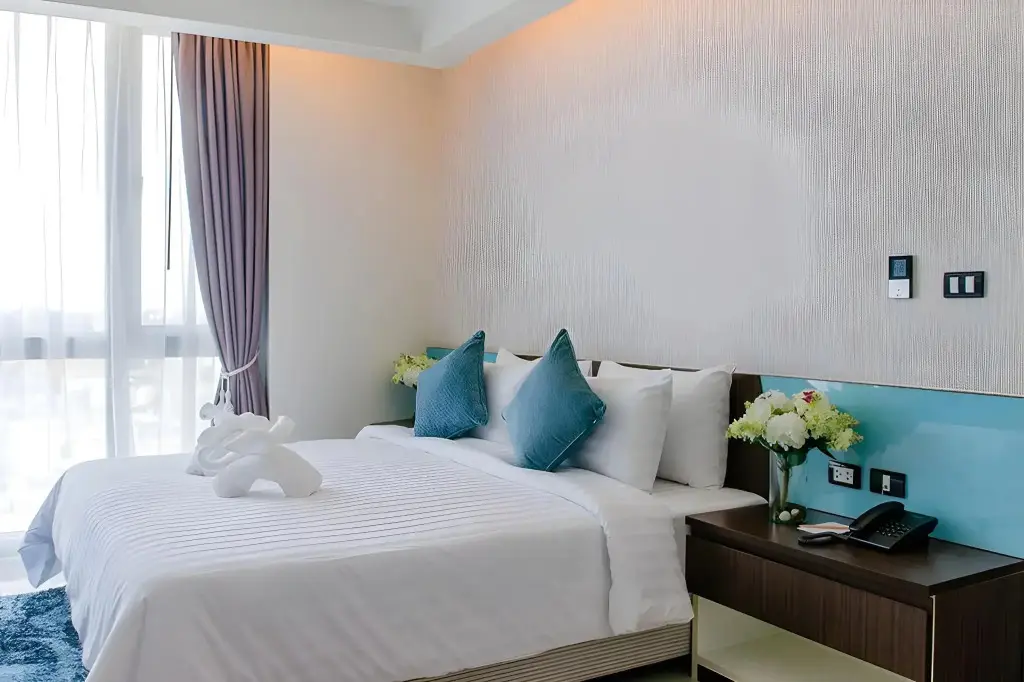 Накхонсаван: 42C The Chic Hotel