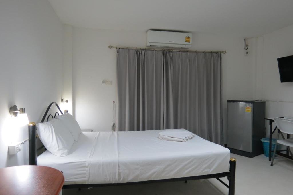 Паттайя: Pizza Italy Restaurant & Guesthouse