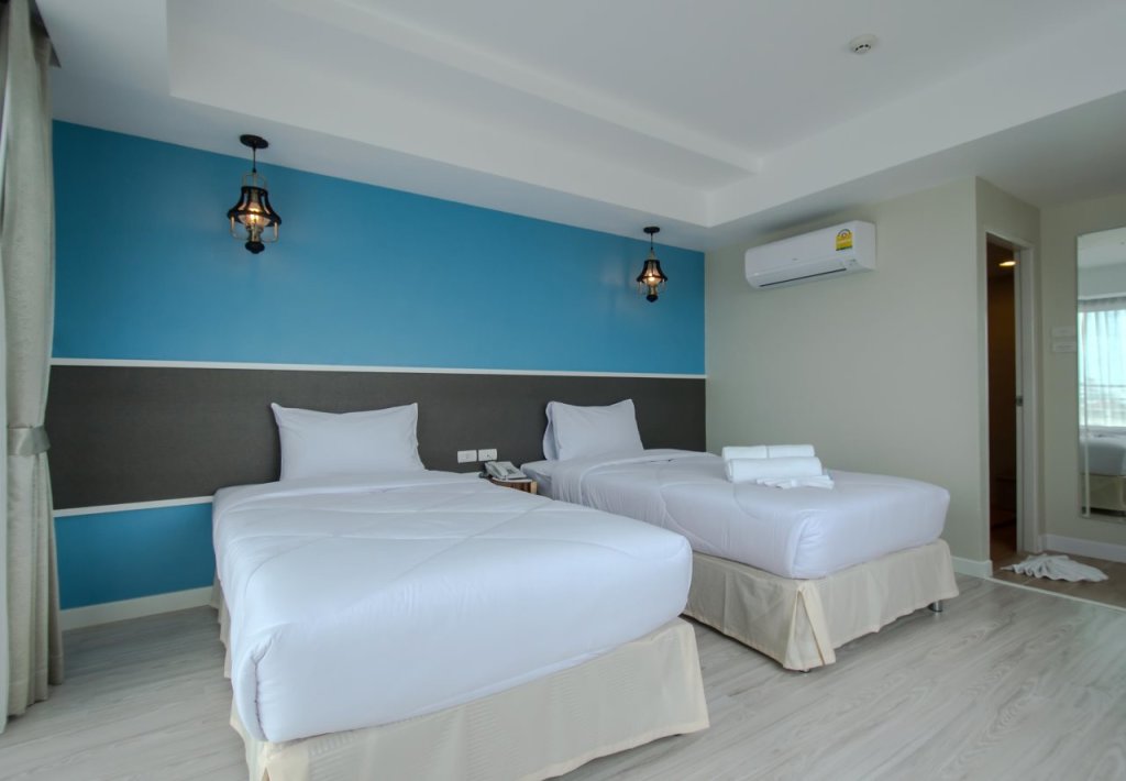 Прачуапкхирикхан: Prachuap Grand Hotel