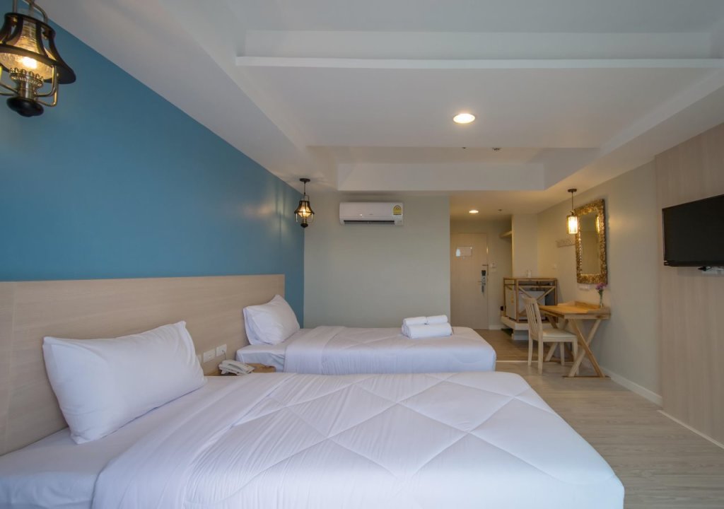 Прачуапкхирикхан: Prachuap Grand Hotel