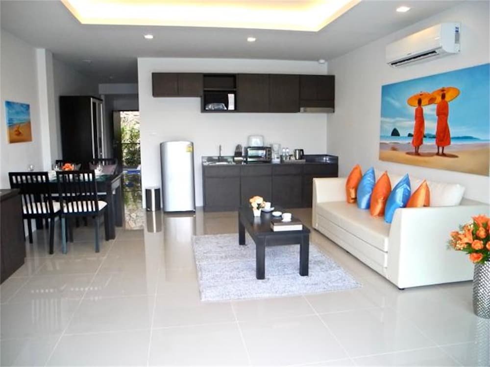 Patong Bay Hill 1 bedroom Apartment — фото 1