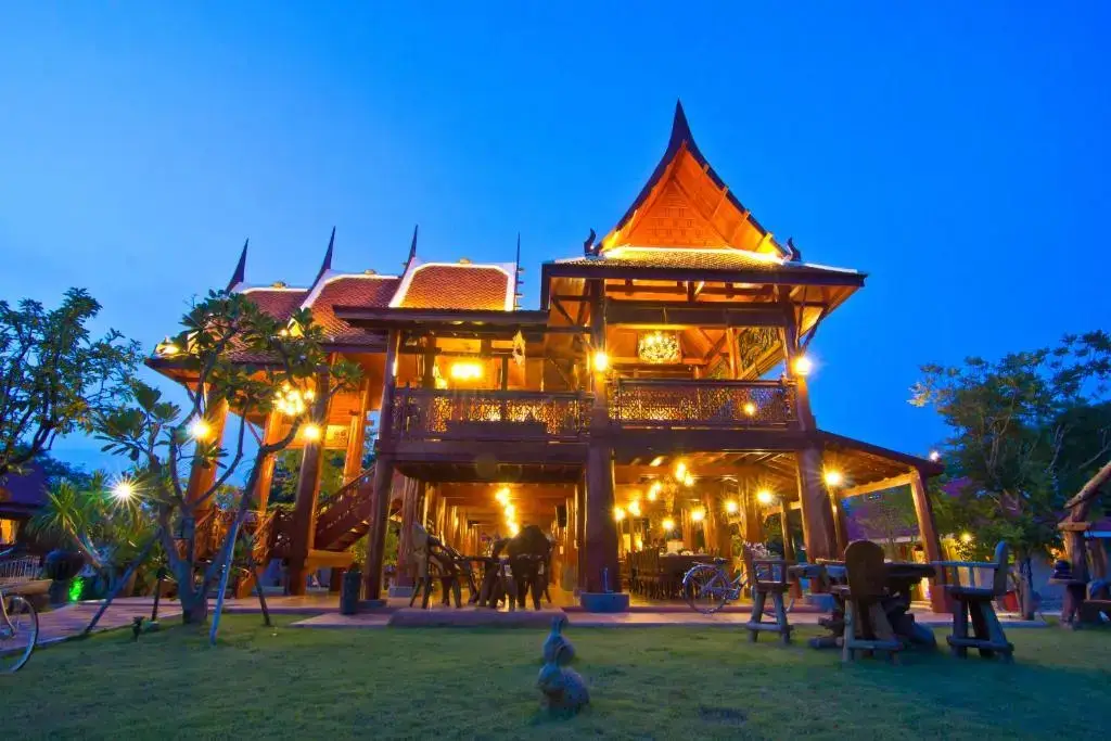 Bueng Bua Thong Resort — фото 1
