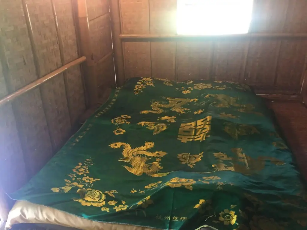 Паи: Pai Bamboo Hut