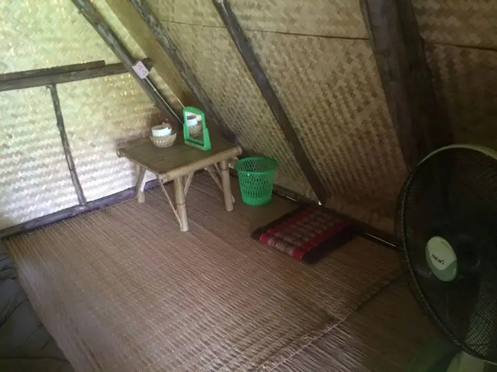 Паи: Pai Bamboo Hut