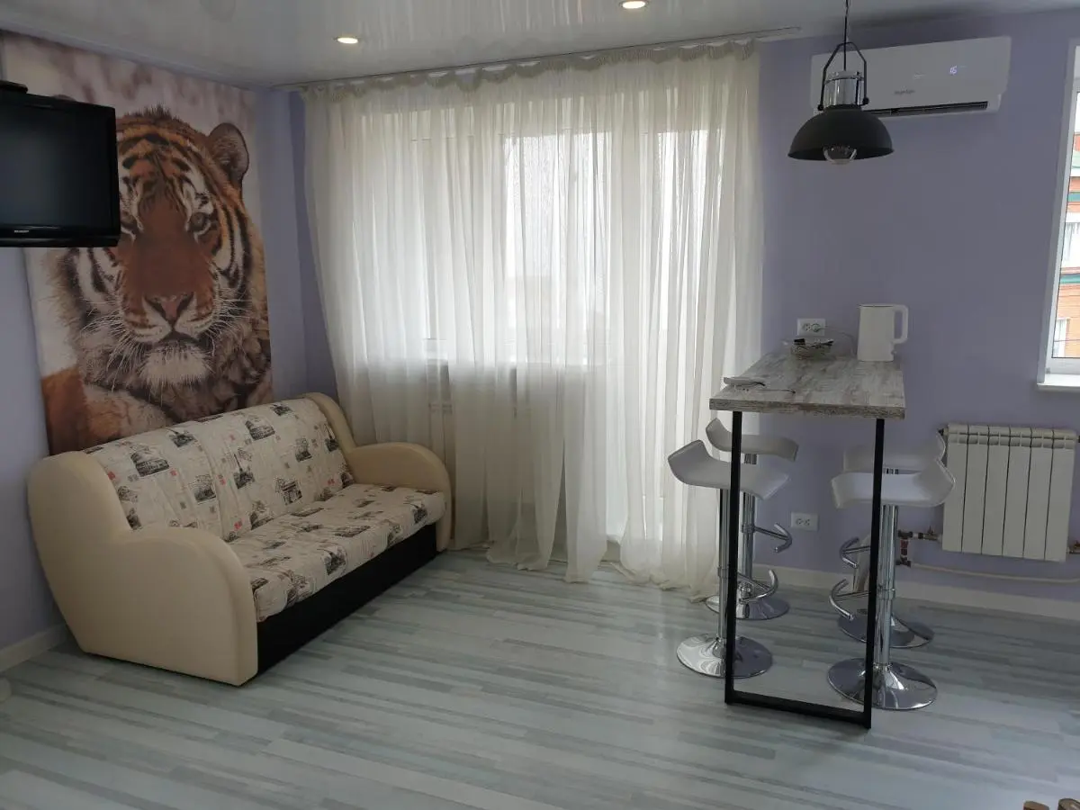 Владивосток: Green Lamp Appartments with sea view