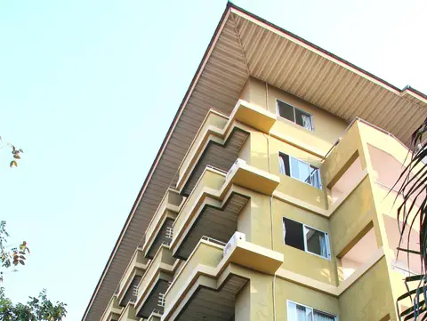 Royal Tycoon Place — фото 1
