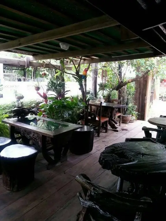 Лопбури: Shongthai&Maimhon