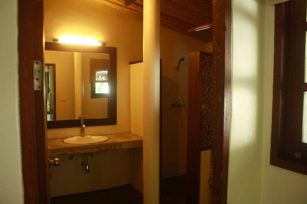 Самуи: Samui Honey Backpacker Bungalow