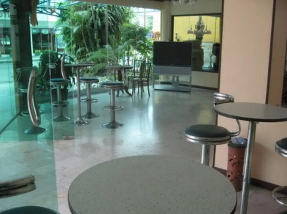 Чиангмай: New Mitrapap Hotel