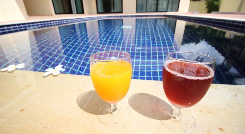 Bang Saray Pool Villa by Pattaya Sunny Rentals — фото 1