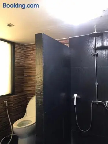 Бангкок: Rod Fai Fah Apartment
