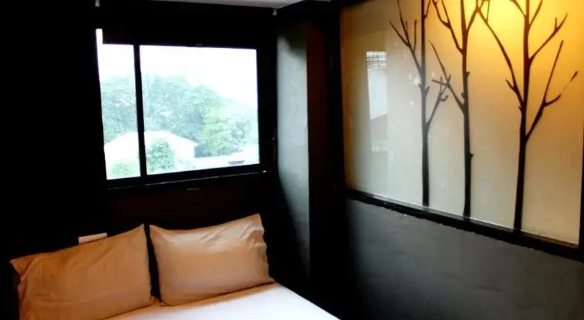 Бангкок: Rod Fai Fah Apartment