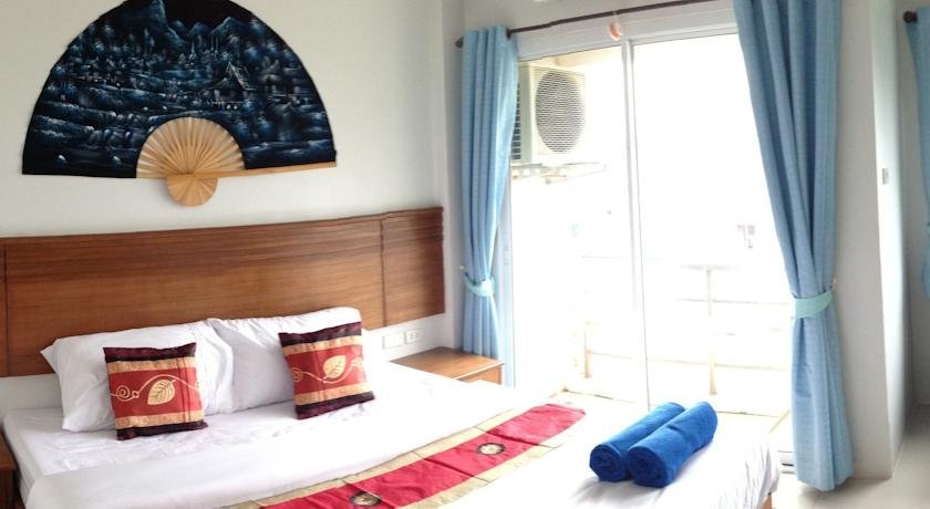 Кату: Dow Guesthouse