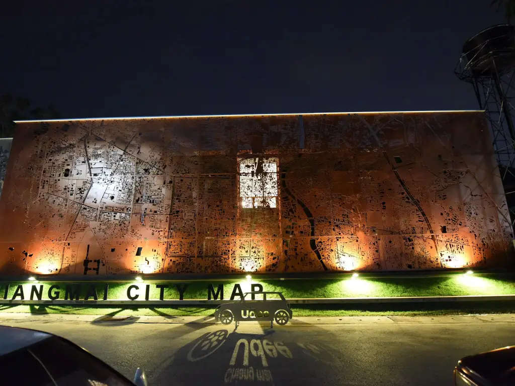 Чиангмай: Chiang Mai Udee