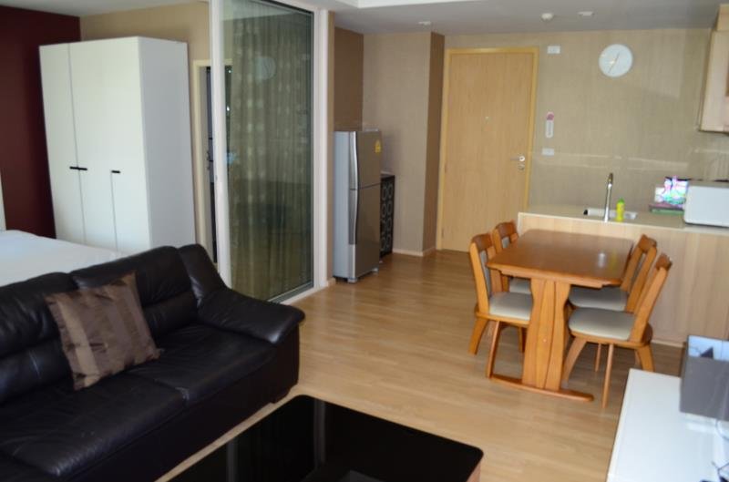 Чаам: Hua Hin at Baan San Kraam Condo