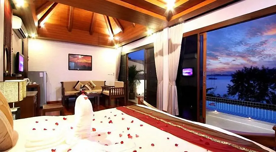 Муанг: BYG Grand Beach Front & Sea View @ Panwa Beach