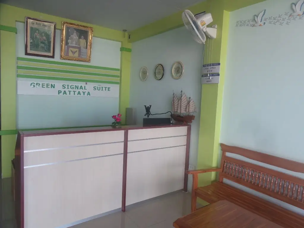 Паттайя: Green Signal Suite