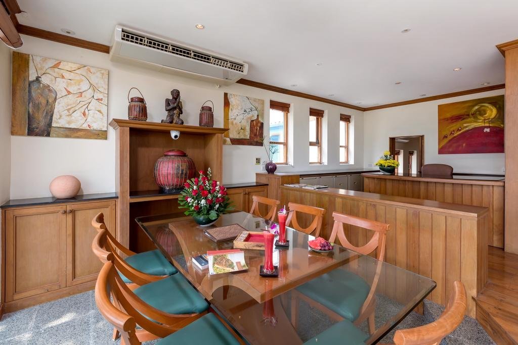 Кату: Kalim Beach House