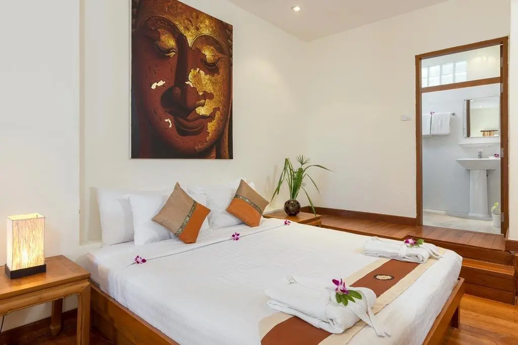 Кату: Kalim Beach House