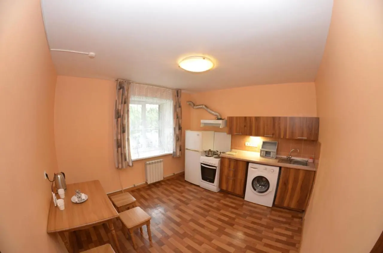 Владивосток: Apartments on Russkaya 87 Меблированные Комнаты