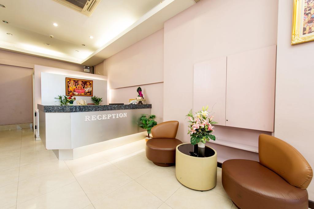 Бангкок: Tara Monte Hotel Pratunam