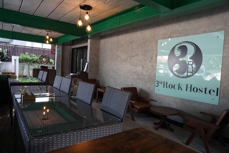 Бангкок: Third Rock Hostel (SHA Extra Plus)
